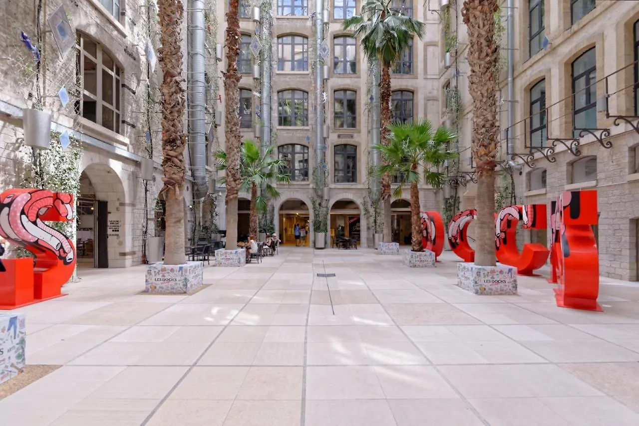 Royal Castel Apartment Marseille France